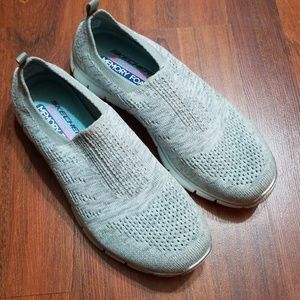 Skechers air cooled memory foam shoes